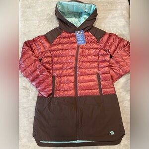 Mountain Hardwear- Hardwear funnel parka Women’s L